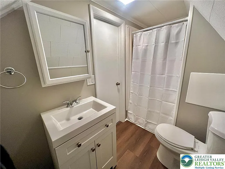 363 S Broad St #3 — Photo 11
