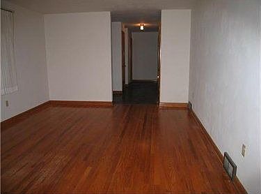 2nd image of 355 Carolyn Ave