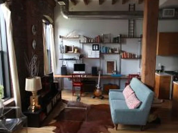 130 Jackson Street image 1 of 2