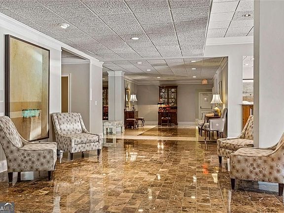 4th image of 3530 Piedmont Rd NE #F-9