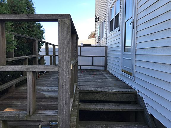 2nd image of 9 Chesterton Ave
