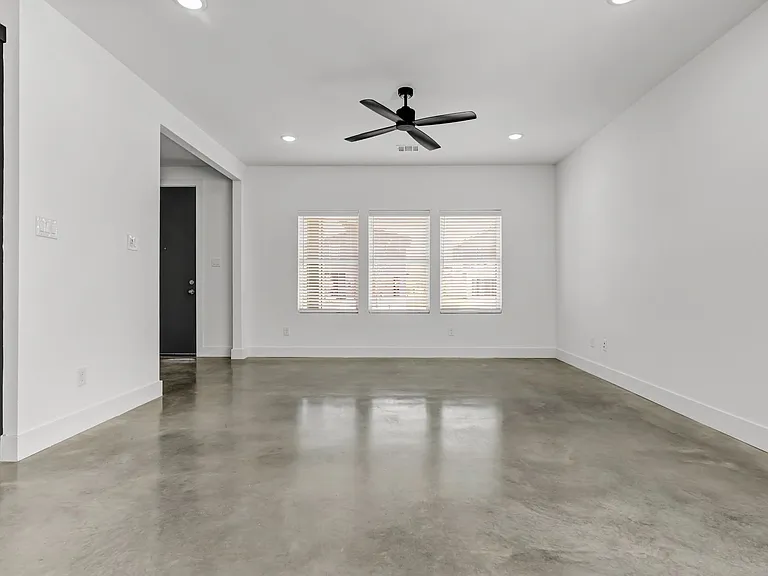 3013 Alpha Wolf Ct — Photo 9