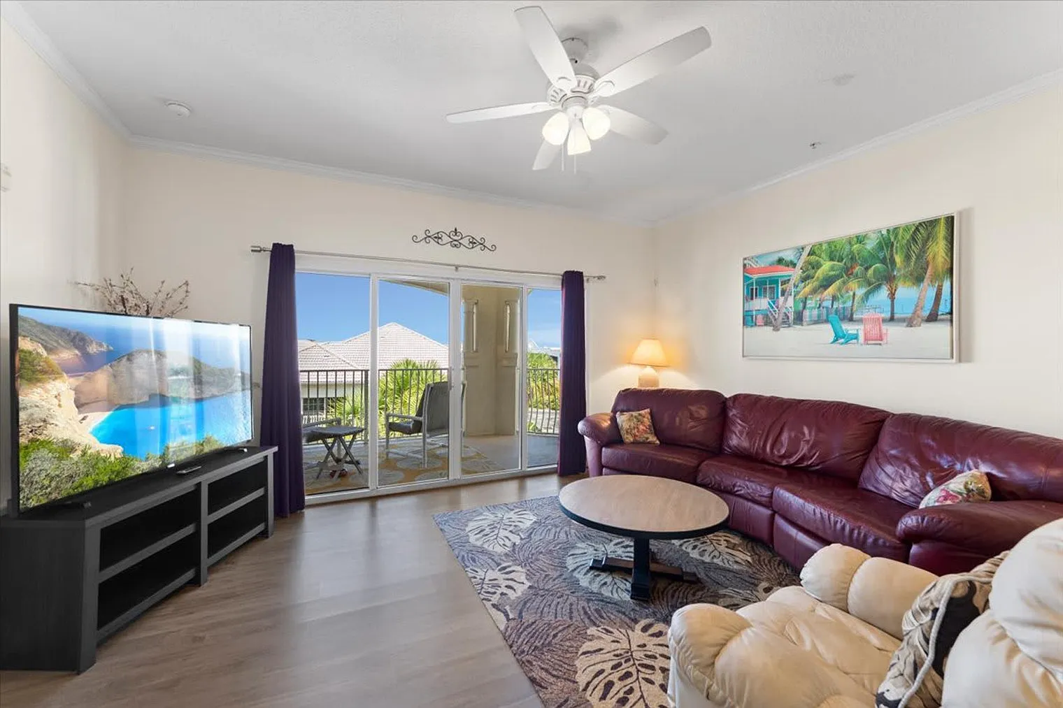 2 bed, 2.0 bath, 1410 sqft, $3,249 — Photo 2
