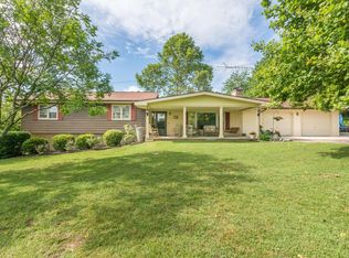 1261 Montview Rd, Lenoir City, TN 37771