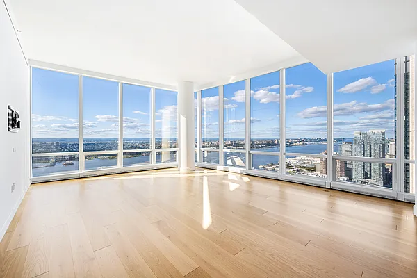 Rented by Corcoran | media 1