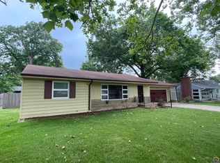 1409 SW Burnett Rd, Topeka, KS 66604