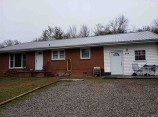 554 Duncan St, Newport, TN 37821