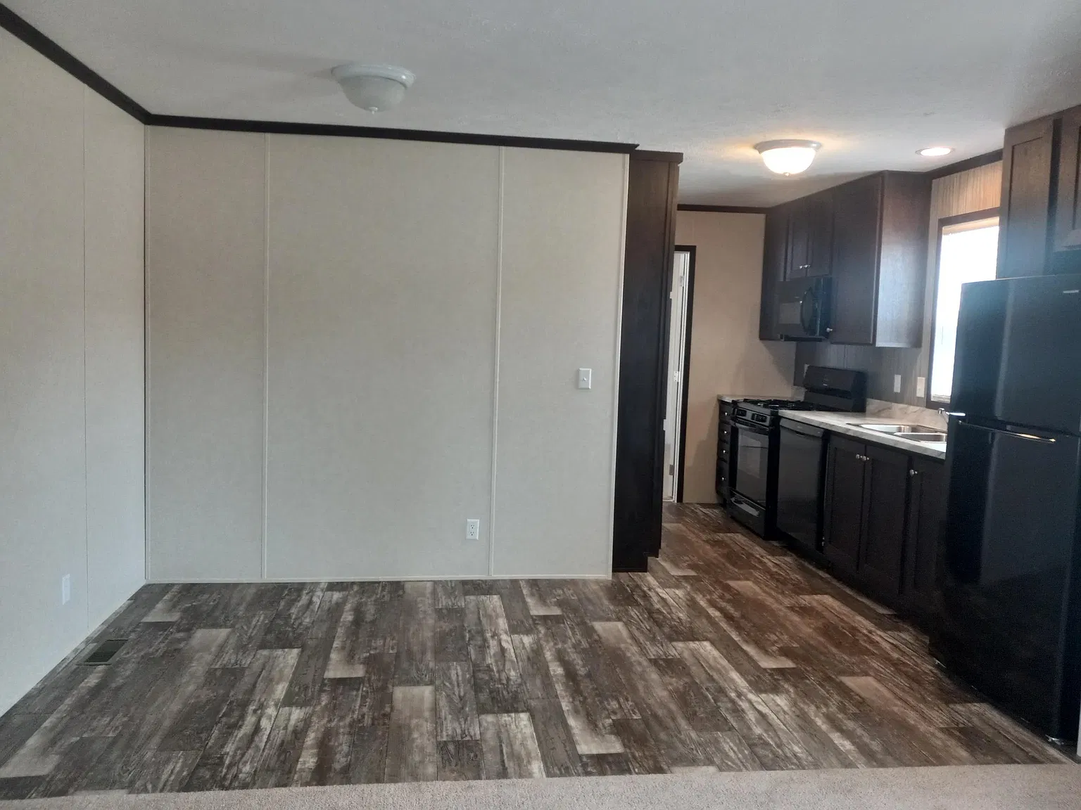 Affordable Living With Amenities! — Photo 2