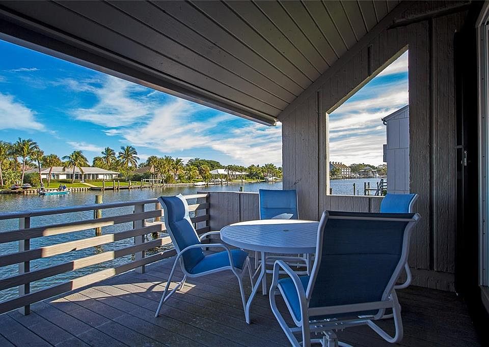 1st image of 809 Spyglass Ln #809