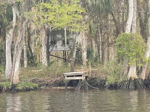  NW 143rd Ave, Chiefland, FL 32626