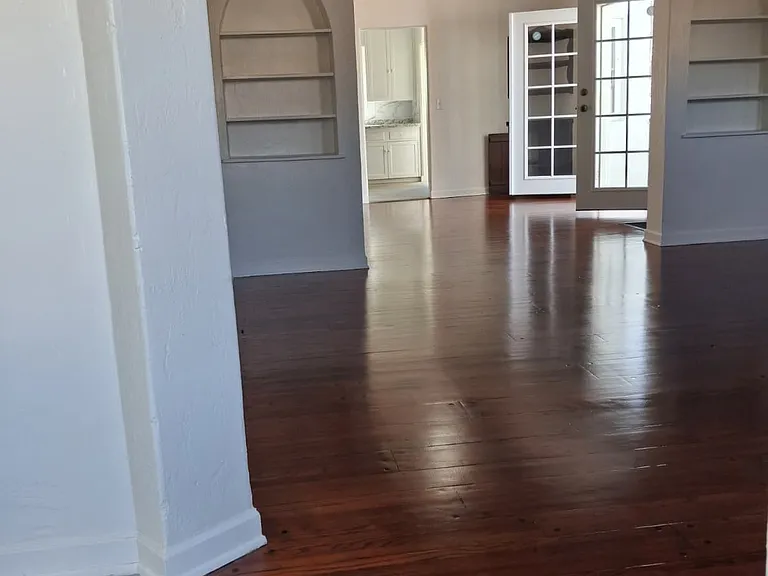 626 Emory St — Photo 6