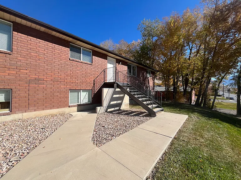 2173 S State St #3 — Photo 13