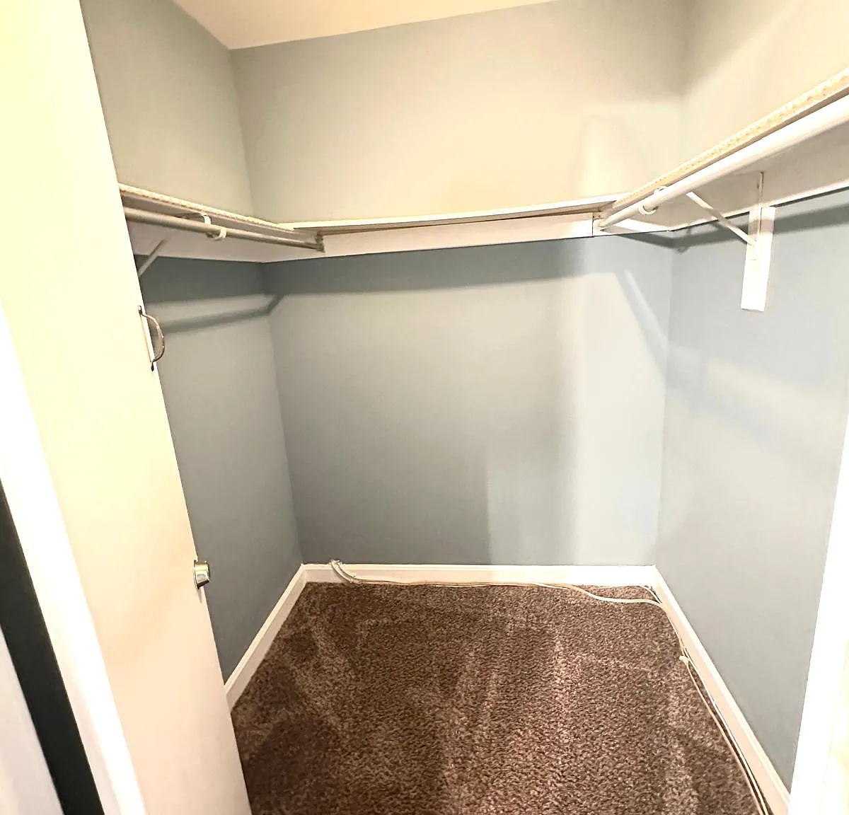 3 bed, 2.5 bath, 2456 sqft, $2,800 — Photo 3