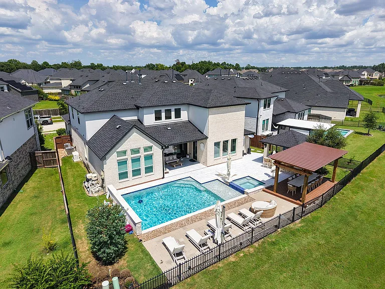 25003 Rainflower Creek Ln — Photo 24
