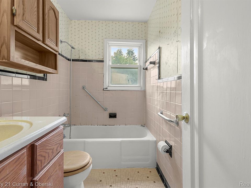 1659 18th St, photo 13
