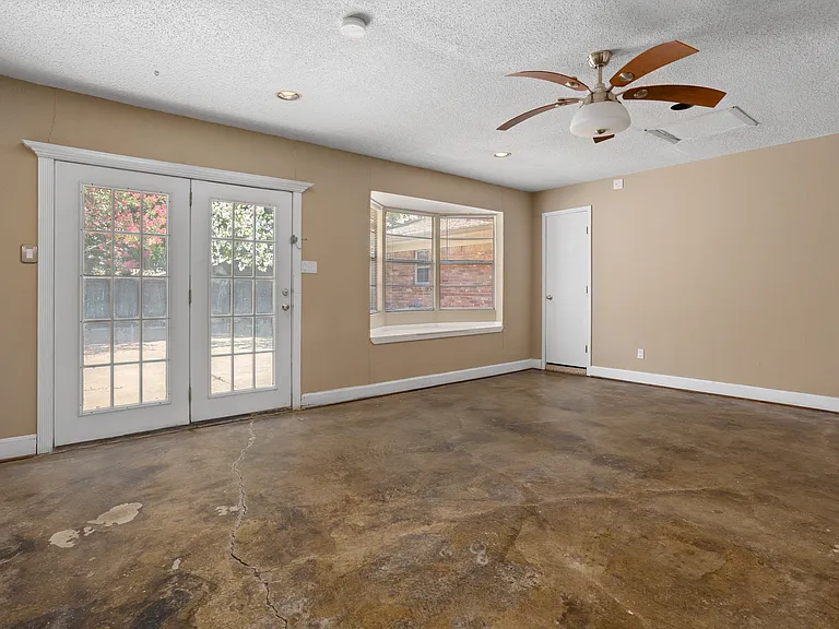 6948 Valhalla Rd — Photo 12