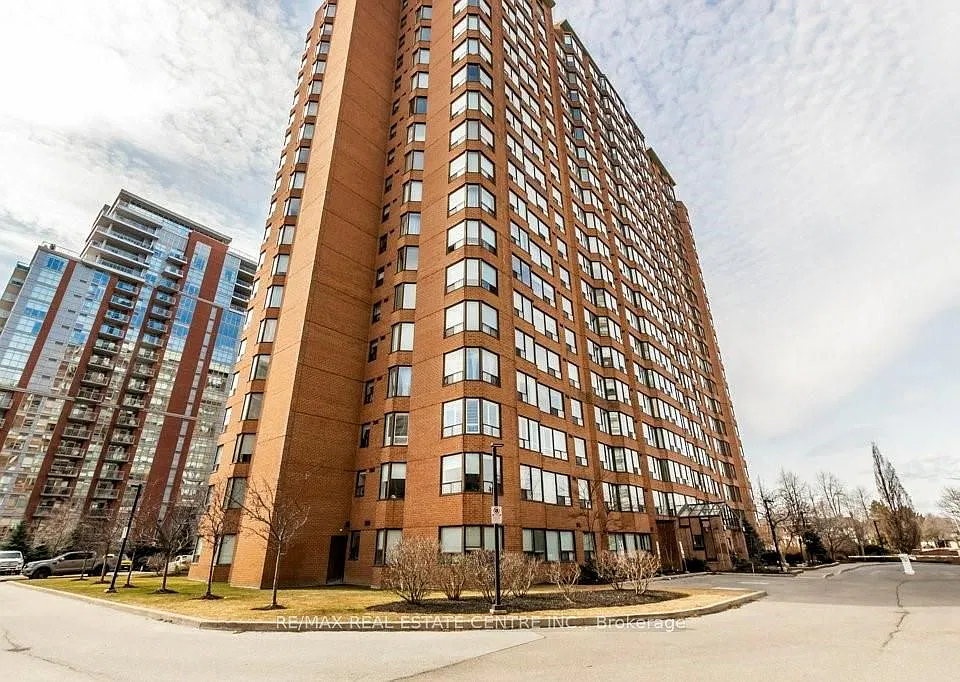 1270 Maple Crossing Blvd #502