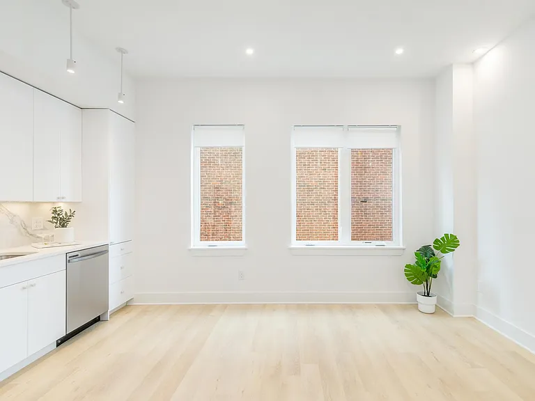 4037 Powelton Ave #3 — Photo 11