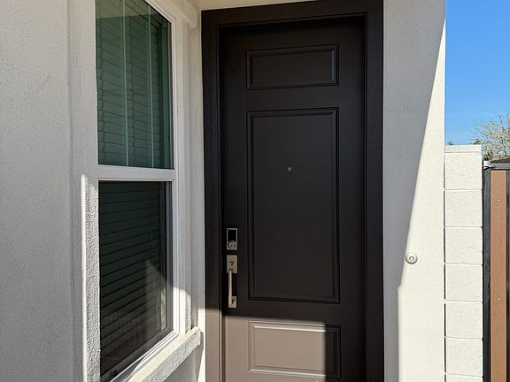 3rd image of 4940 E Helena Dr