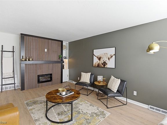 4th image of 5284 E 102nd St