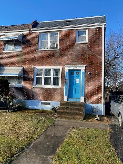 1st image of 245 Locust Ave