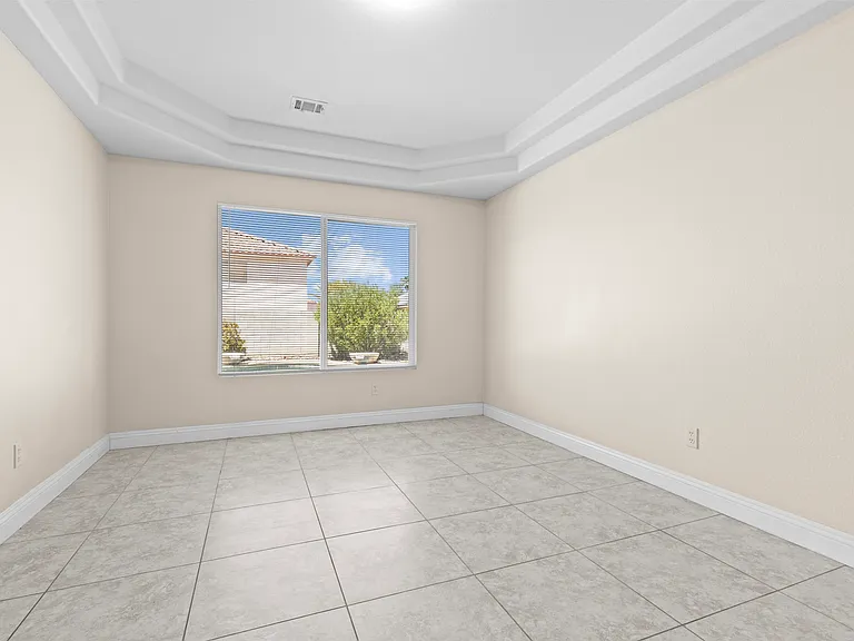 1006 Aspen Breeze Ave — Photo 4