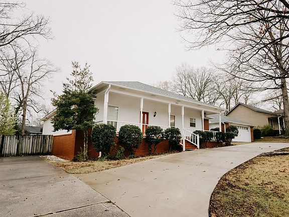 2nd image of 2023 E Longhills Rd