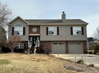 3888 Pumpkin Ln, Conover, NC 28613