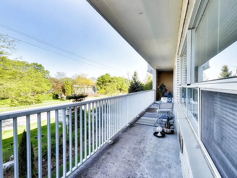 414 Willowdale Ave #112 — Photo 34