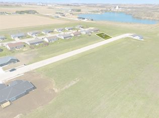 804 10th St SW, Dyersville, IA 52040
