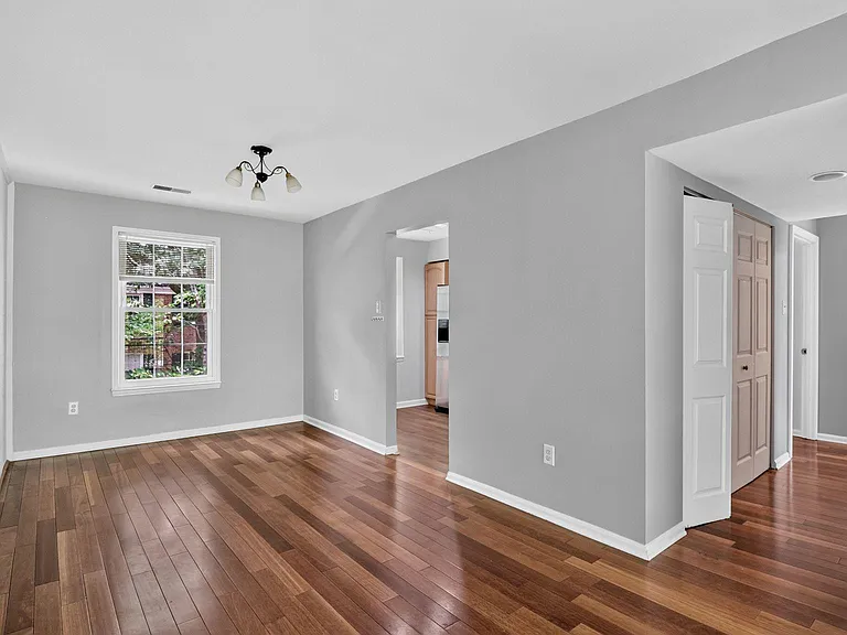 788 Quince Orchard Blvd #201 — Photo 5