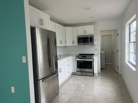 4519 87th Street Ct W, Bradenton, FL