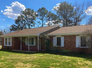 113 Royal Ct, Jacksonville, NC 28546