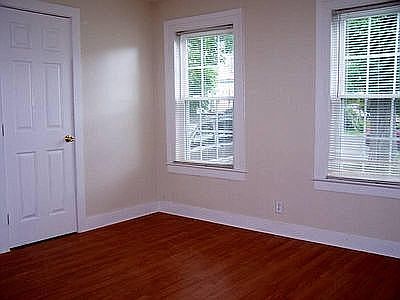 4th image of 3993 Buffalo St