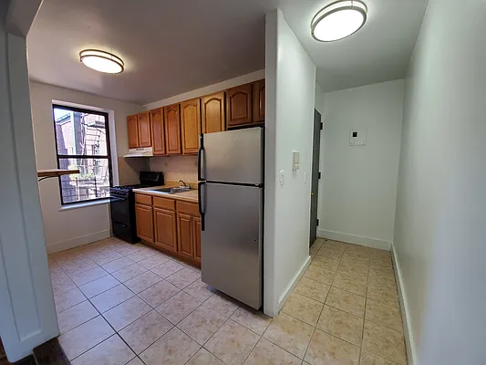 Rented by Ideal Properties Group | media 5