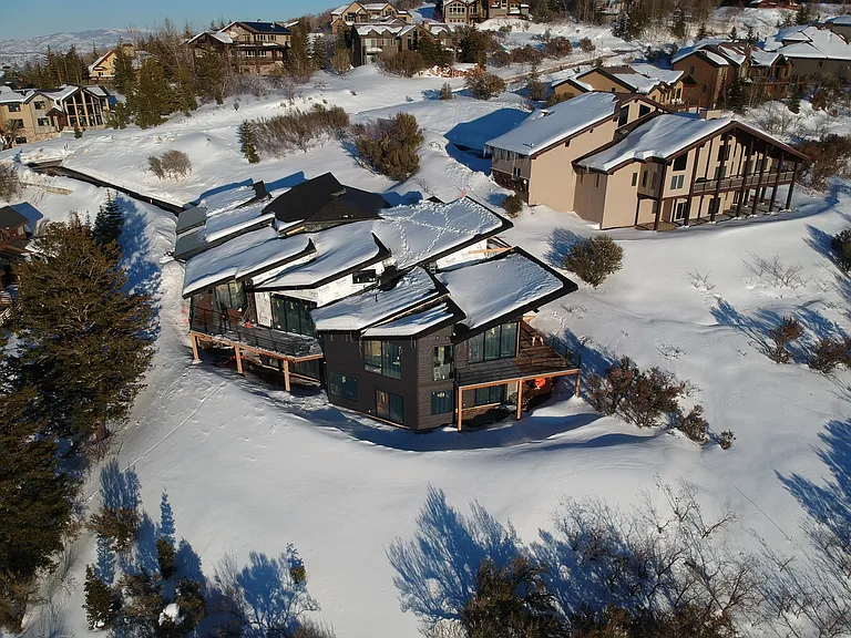 7325 Pine Ridge Dr — Photo 10