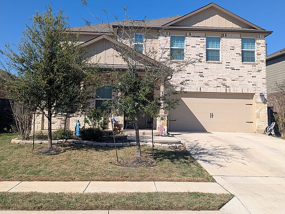 2nd image of 112 Esparza Dr