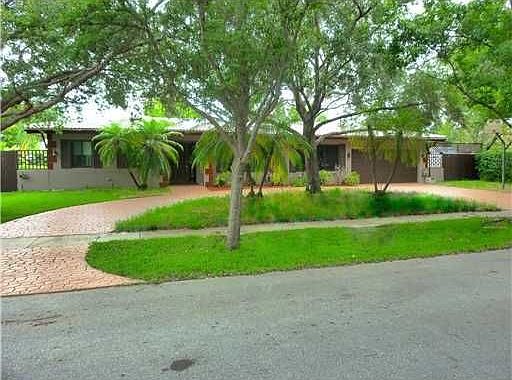 2nd image of 7361 NW 9th St