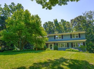 193 Peaceable St, Ridgefield, CT 06877
