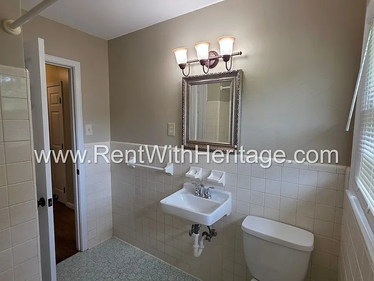 6266 Melrose St — Photo 30