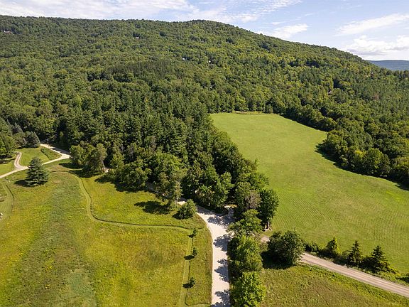 3rd image of 904 Austin Hill Road