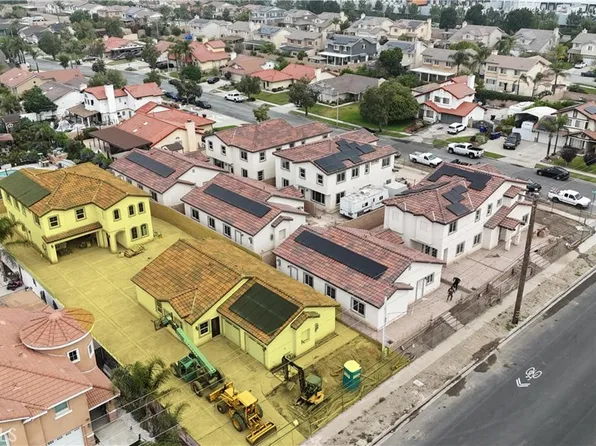 7398 N Maple Ave, Fontana, CA 92336