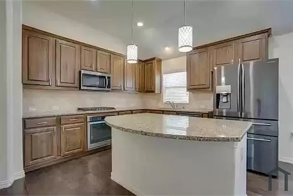 1412 Rose Bud Ct — Photo 14