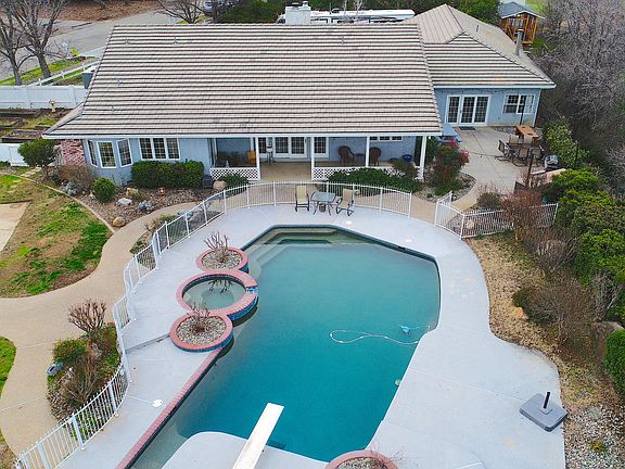 2nd image of 22132 Lassen View Dr