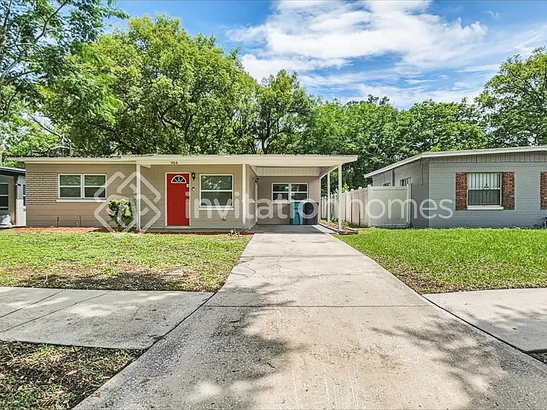 904 Citrus St — Photo 1