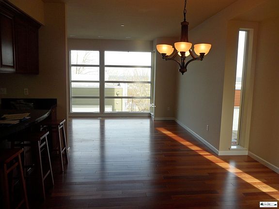 4th image of 2346 Yakima Ct