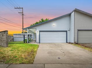 2 Cantina Ct, Sacramento, CA 95828