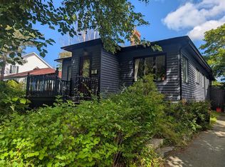 6 Elm Place, St. John's, NL A1B2S5