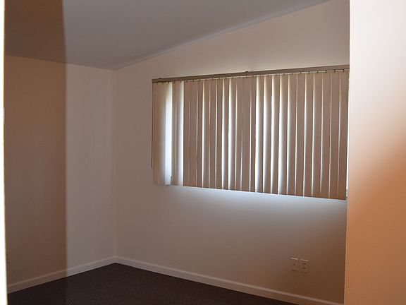 3rd image of 1722 E Madge Ave