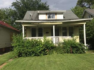 15313 Marshfield Ave, Harvey, IL 60426